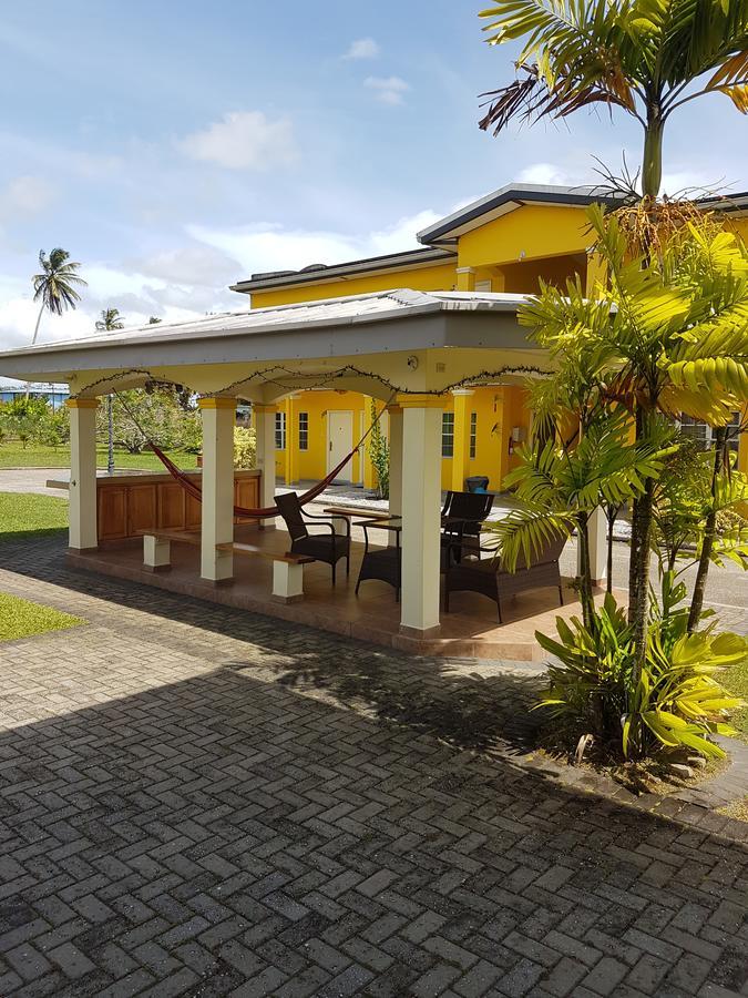 Piarco Village Suites Exterior foto